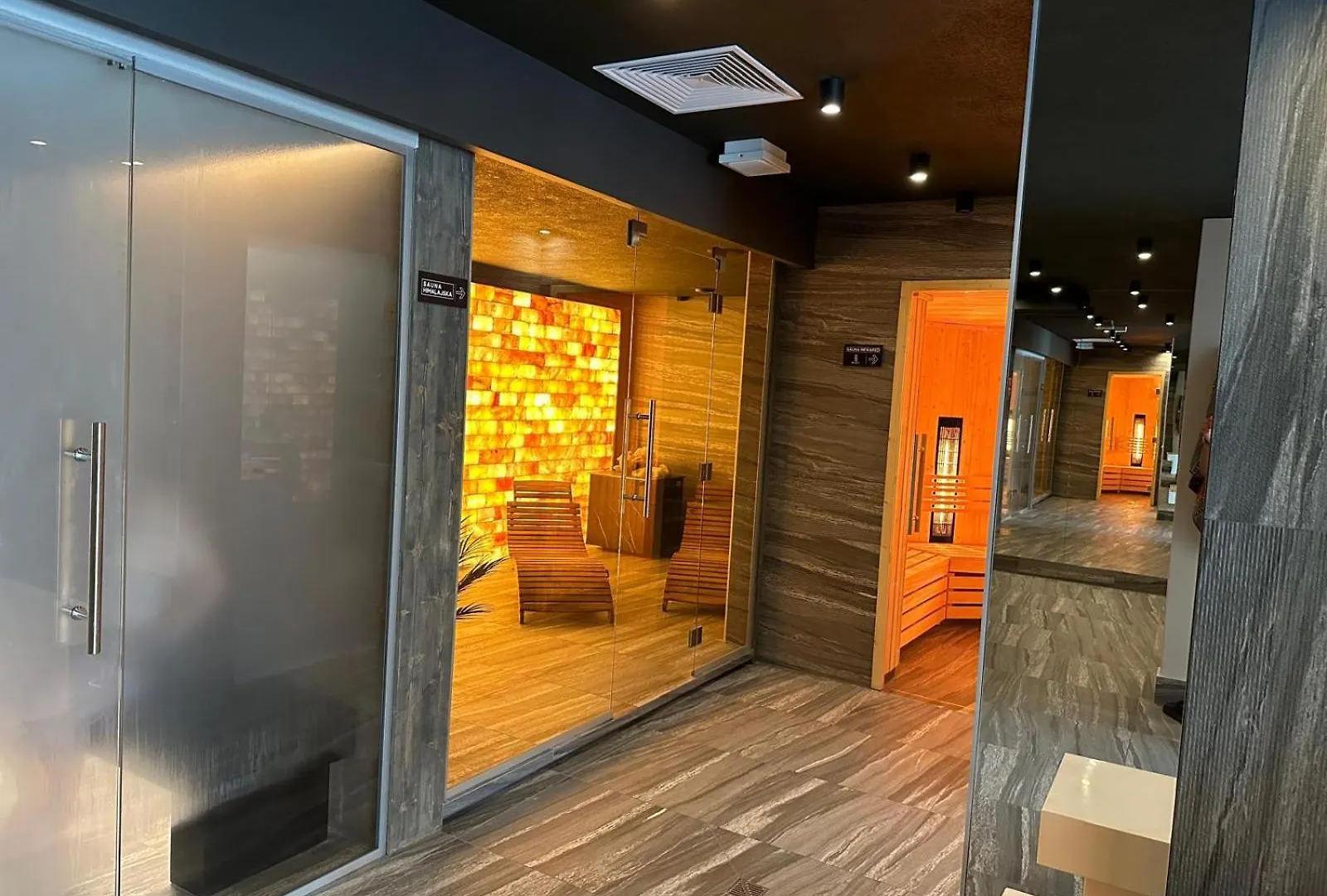 Apartamenty Deluxe Kasprowicza 20 Kolobrzeg 0*,  Poland